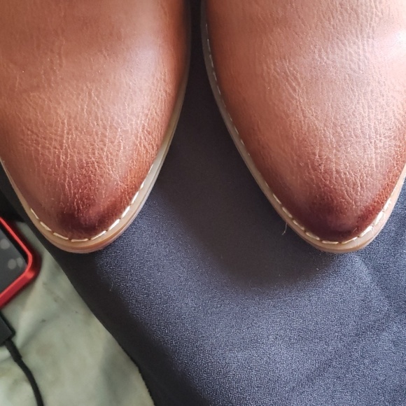 Shoes - Picture 3 of 3